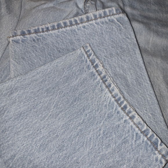 American Eagle Outfitters Light Blue  90sStraight Leg Jeans Size 4 regular EUC - Picture 9 of 14